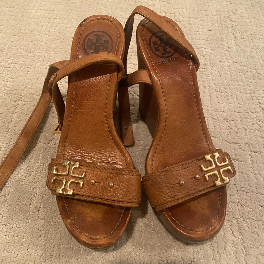 Brown Tory Burch heels with wrap around strap